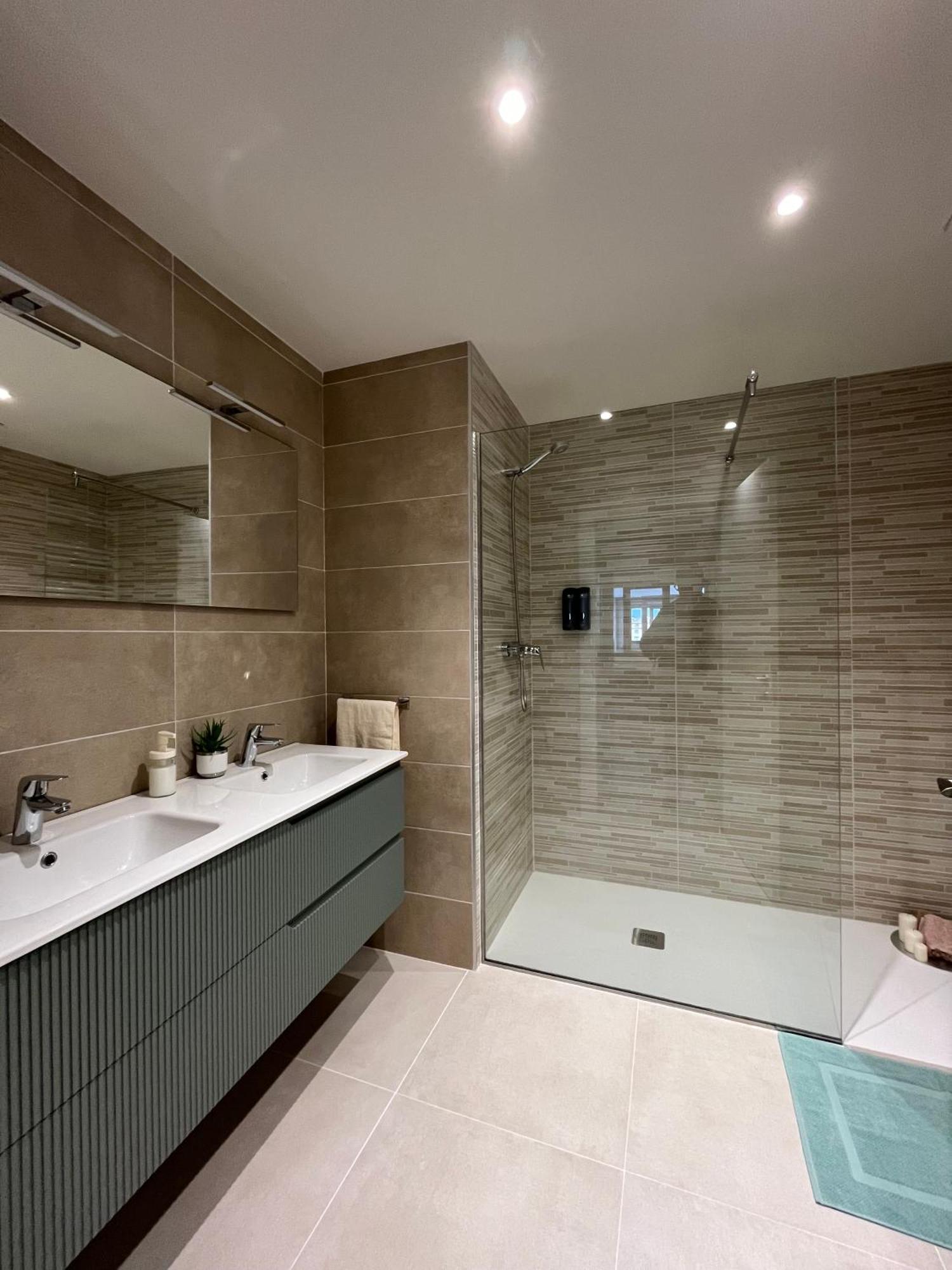 El Mirador Del Centro Apartment Gijon Ngoại thất bức ảnh